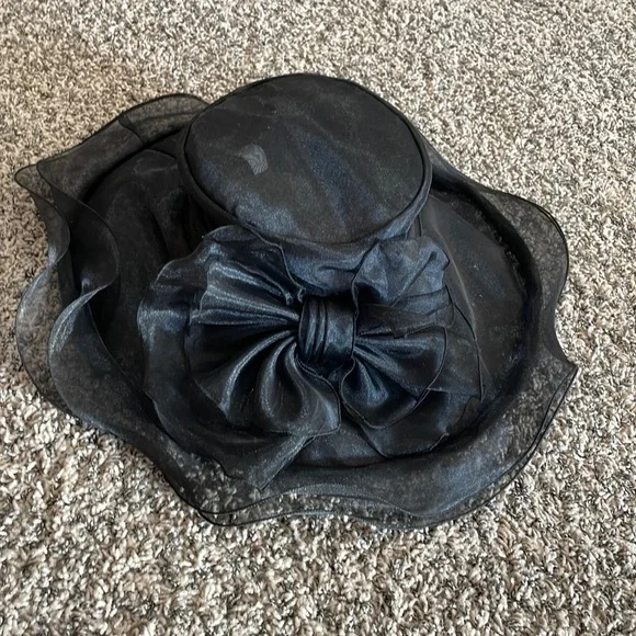 Vintage Betmar Wool Hat Wide Brim Black Silk Scarf Chic Elegant Vintage Betmar Wool Felt Fedora Style Hat With Attached  main image 3